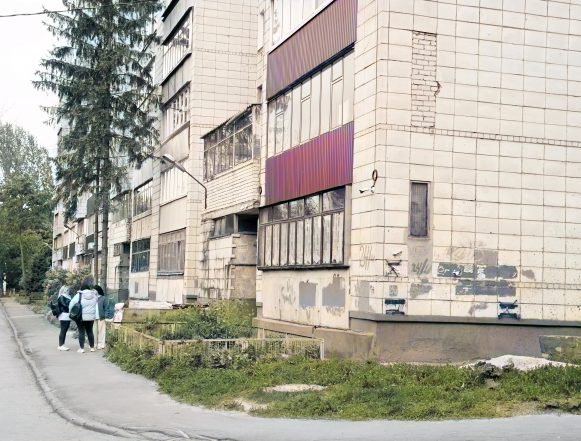 8 марта цвет Под новым «Парусом»
