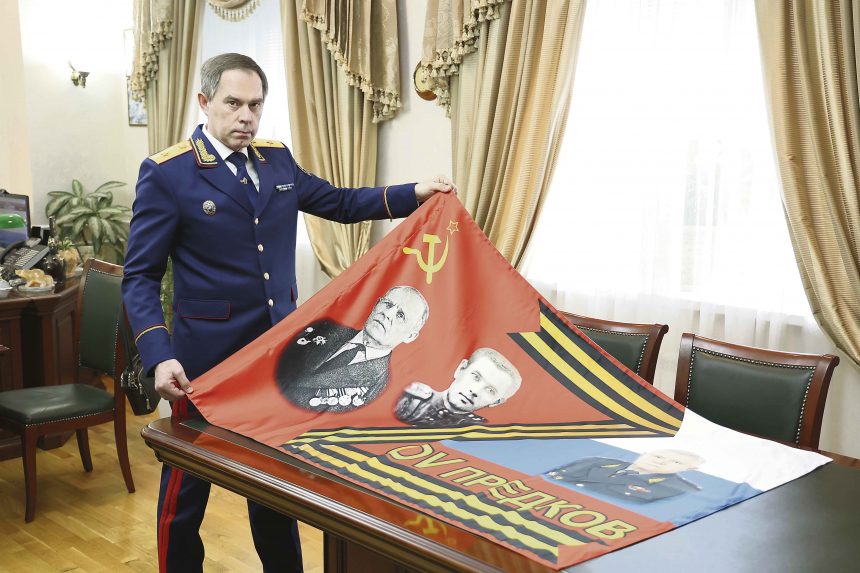 Евгений Шаповалов: Знамя будет храниться в нашей семье