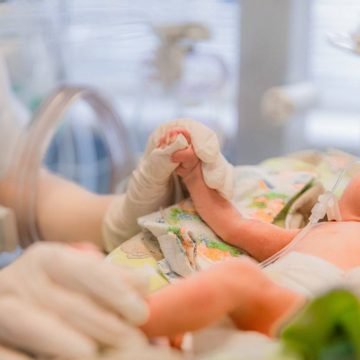 В Липецкой обалсти вводят новую прививку для недоношенных детей