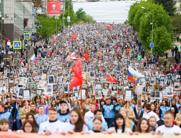 9 мая 2017 14 В одном полку