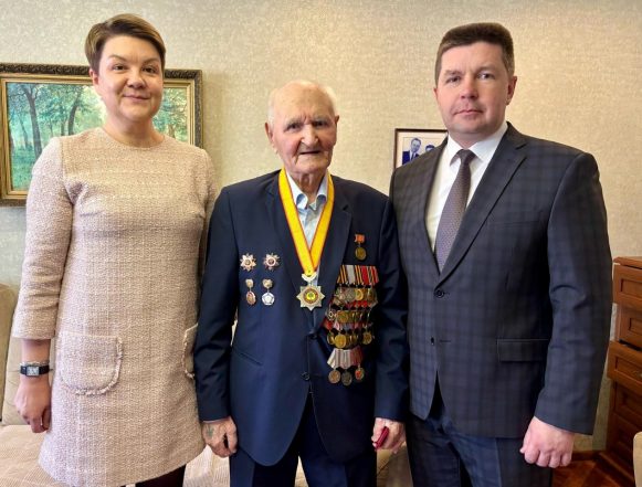 Фрай почётный гражданин Ченцов Почётный гражданин