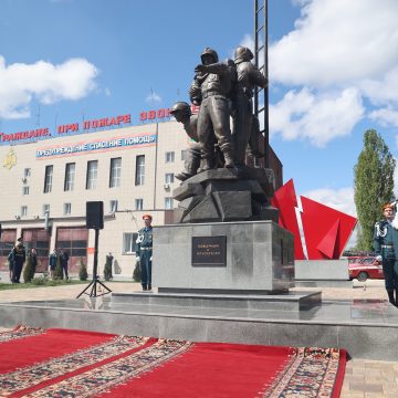 Пожарным посвящается