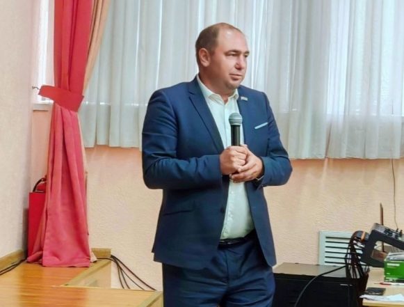 Гладышев Встреча в «Перспективе»