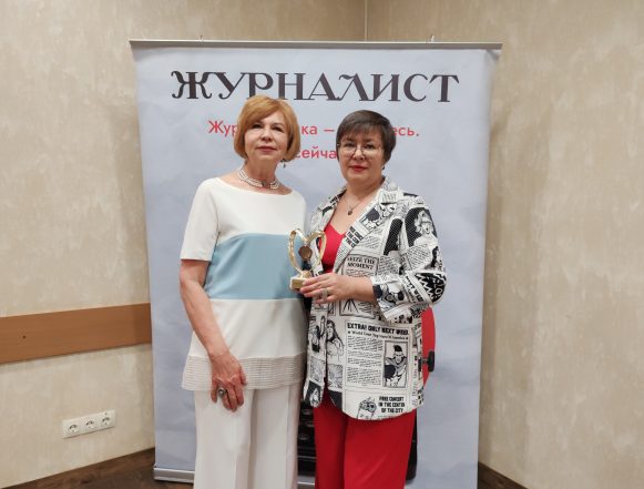 Горяинова Петрова ИИ: конкурент или помощник?