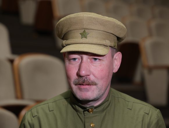Фролов Дмитрий Дмитрий Фролов: «Я живу чужие жизни»