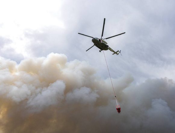 пожар вертолёт Пожар в заповеднике