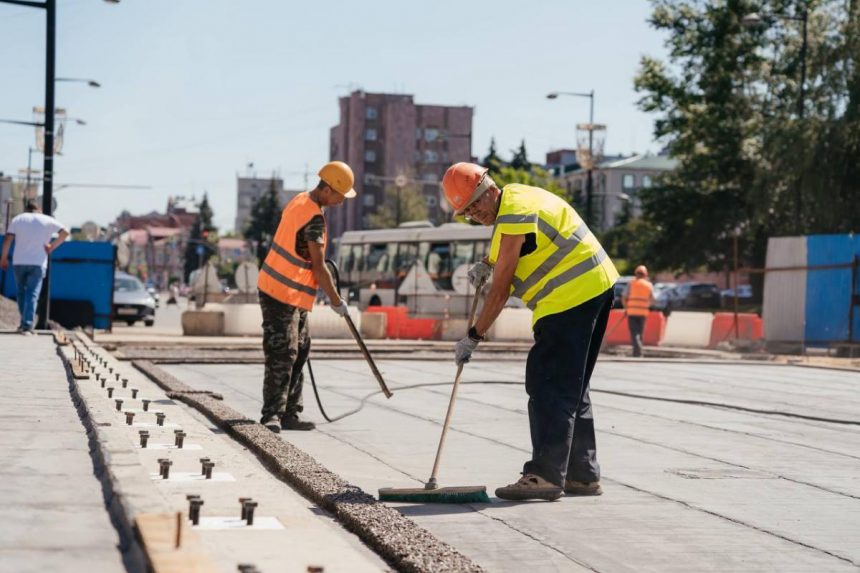 Изменилось движение на мосту перед Плехановским спуском