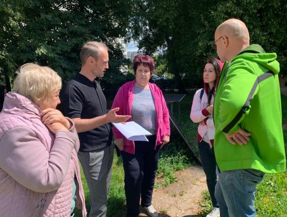 Борис Пономарёв Встреча с жителями улицы Шевченко