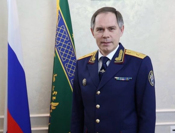 С Днём сотрудников органов следствия поздравил коллег Евгений Шаповалов