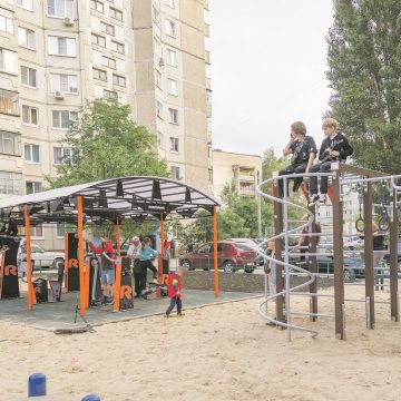 Навести лоск