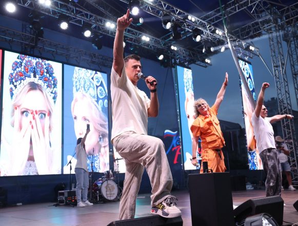 Пели все: липчане наизусть знают все хиты «Иванушек International»