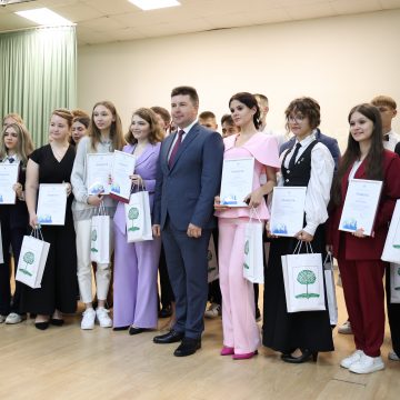 Золотая сотня