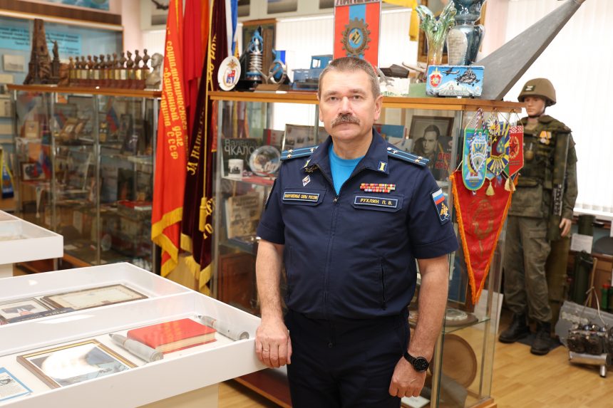 Воспитывать словом