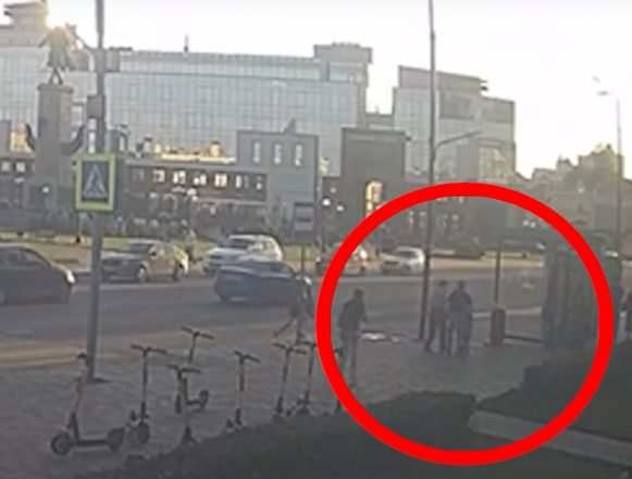 У Нижнего парка мужчину ранили ножом в грудь