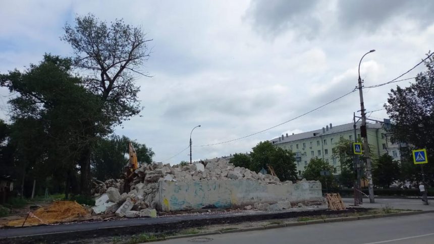 На проспекте Мира в Липецке снесли дом