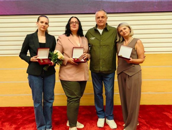 Народный фронт За помощь фронту