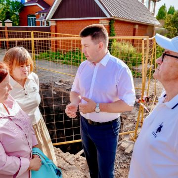 Ливнёвки и дороги обустраивают в районе Опытной станции