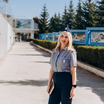 «Мисс УИС» научит улыбаться!