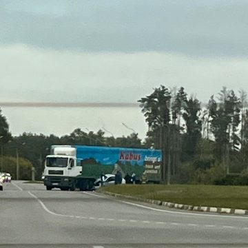 На кольце у ОЭЗ «Липецк» жёсткое ДТП с легковушкой и фурой