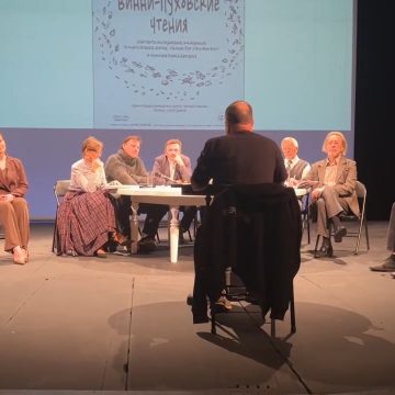 Сегодня и завтра в Липецке работает Евгений Гришковец