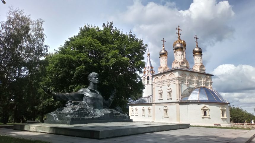 Кто русской стал судьбой