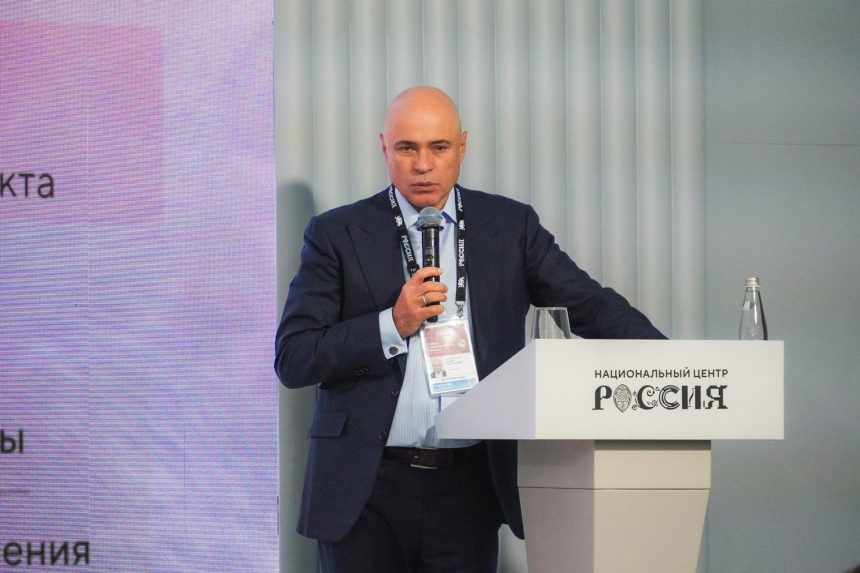 Игорь Артамонов предложил расширить сельскую ипотеку