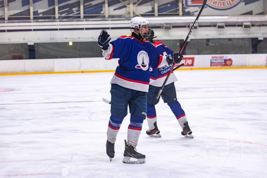 В группе «А»