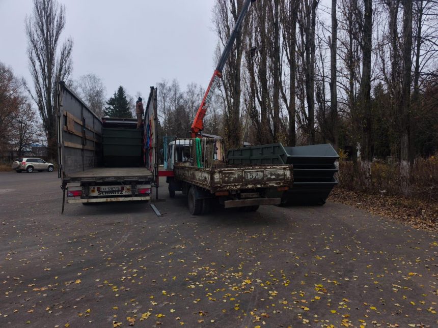 бункеры для крупногабаритных отходов Городские кладбища в Липецке оборудовали новыми бункерами