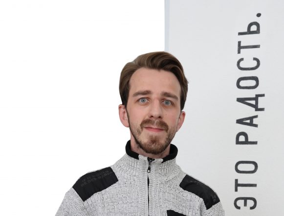 Два мира Никиты Алексеева