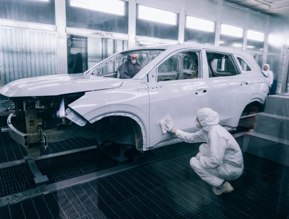 автозавод эволют мамцев сергей (8) На завод электромобилей и гибридов в Липецкой области пришло красочное обновление