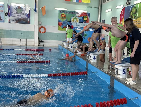 Инклюзивный заплыв