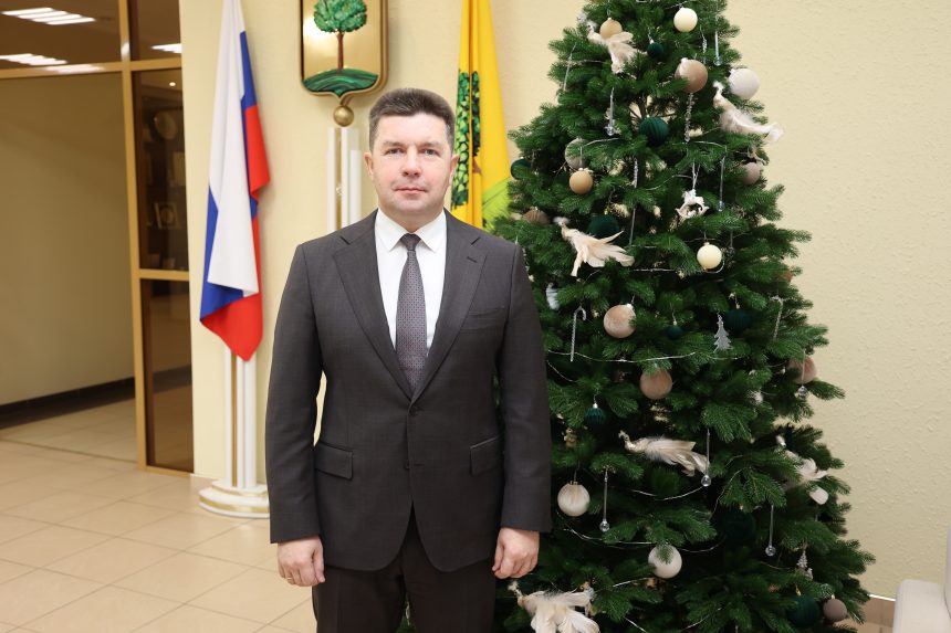 Предновогоднее поздравление от главы города