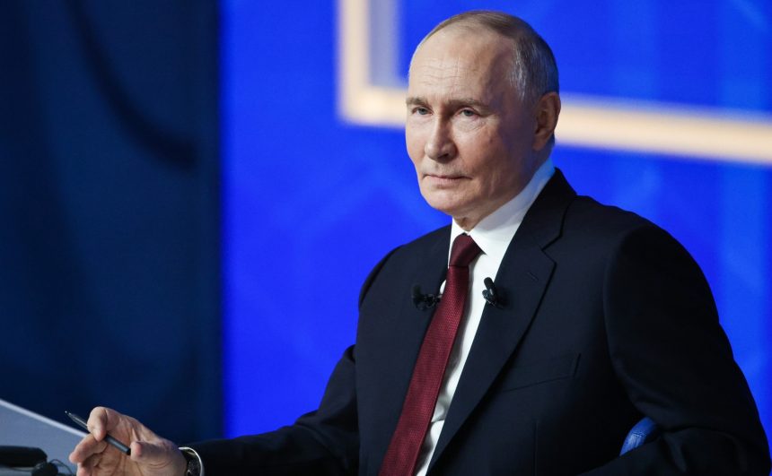 На связи — Россия