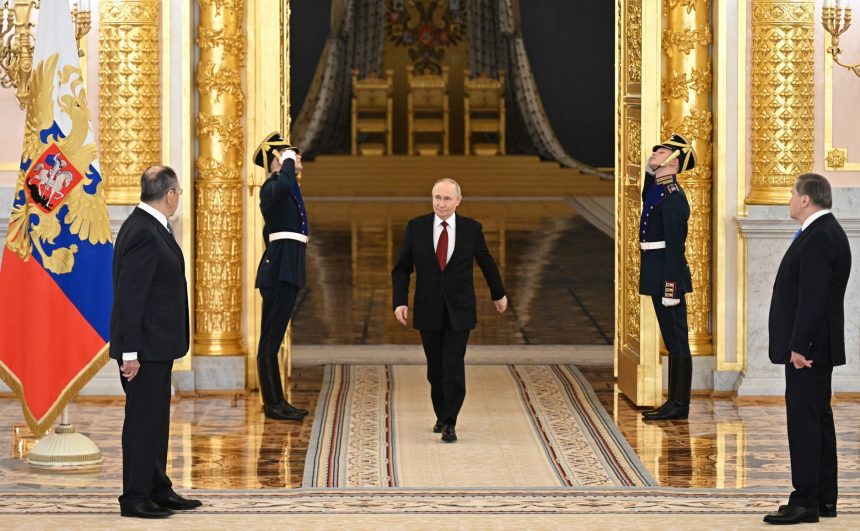 Построить мир