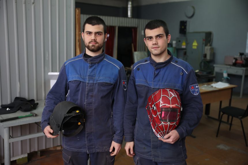 Одно дело на двоих