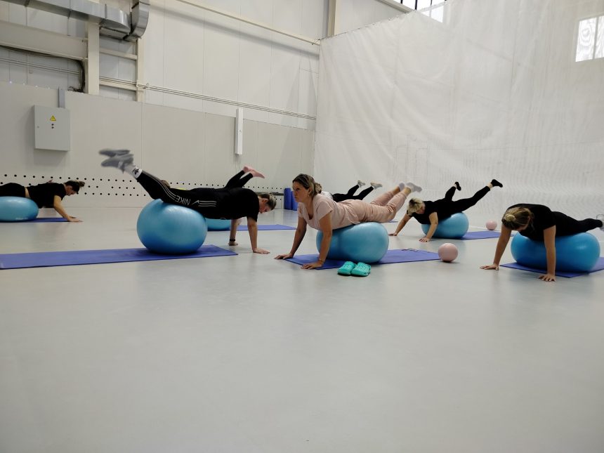 Фитбол-гимнастика