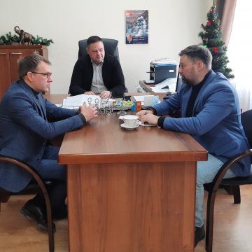 иголкин фото Рабочее совещание