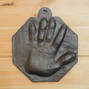 Липецкий минкульт поделился императорской ладошкой с Тверской областью