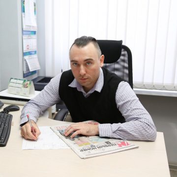 Главный редактор газеты
