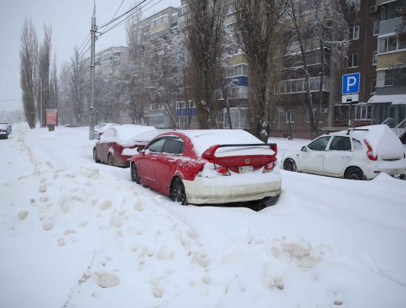 снег машины ообочины пн Липчан просят убрать машины с обочин
