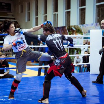 ММА бокс Дерись, как девчонка