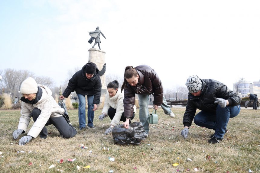 Площадь Петра очистили от «эха праздников»