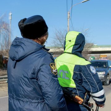 15 автомобилей за неделю арестовали судебные приставы в Липецке