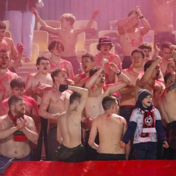 фк металлург матч 1 Первый матч «Металлурга» собрал 4 тысячи болельщиков на стадионе