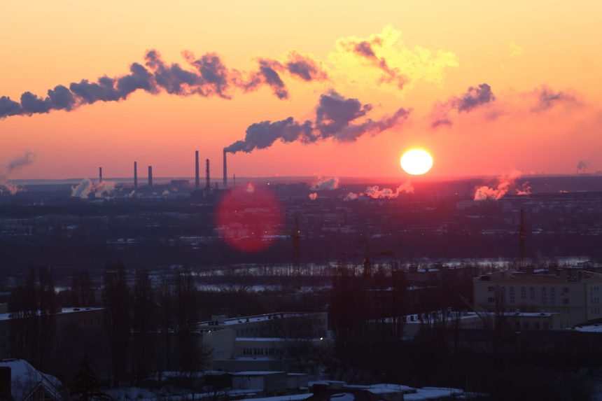 С утра Липецк накрыл смог