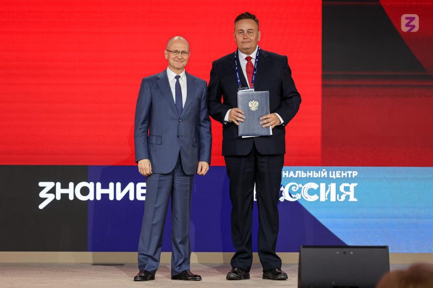 Липецкий просветитель Алексей Бугаков получил благодарственное письмо от президента