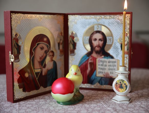 иконы Святись, святись, Великий день!