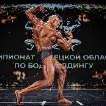 бодибилдинг.. Трое липчан прошли отбор на Кубок России по бодибилдингу