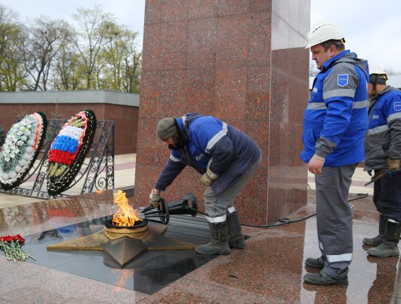 Липецкие газовики провели техобслуживание Вечного огня