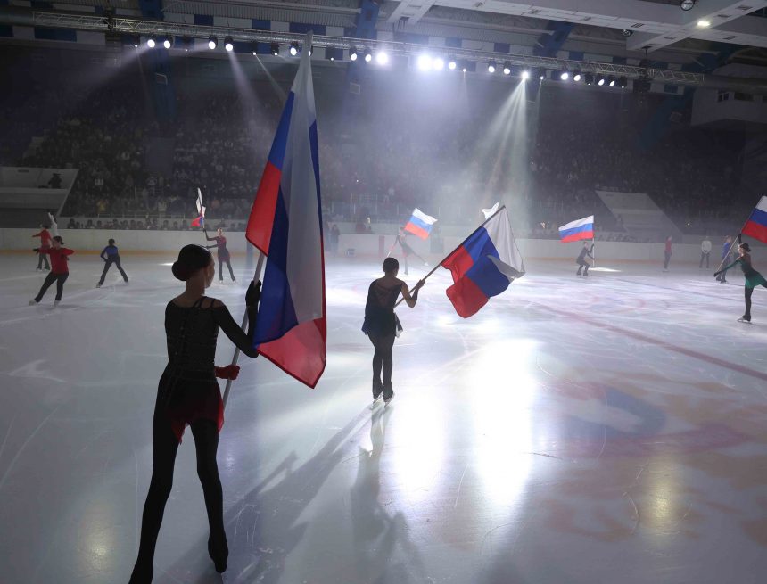 Патриотический хоккейный турнир «Время героев» (0+) стартовал в Липецке